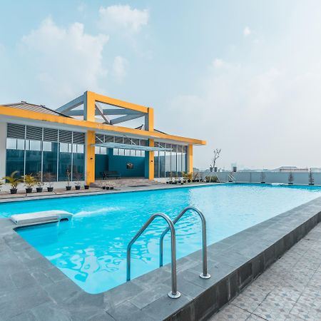 Oyo Flagship 766 Prima Orchard Hotel Bekasi Exterior photo